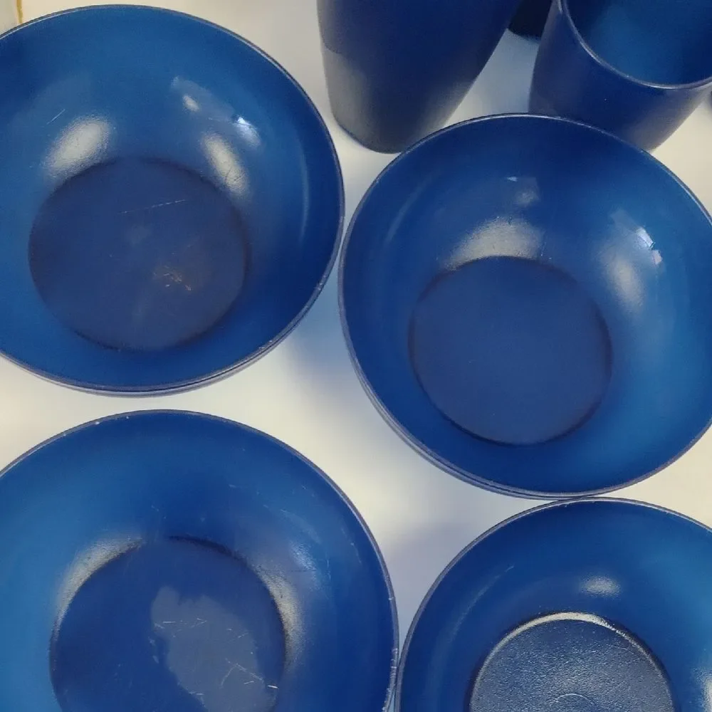 Tupperware Blue Dinnerware Set